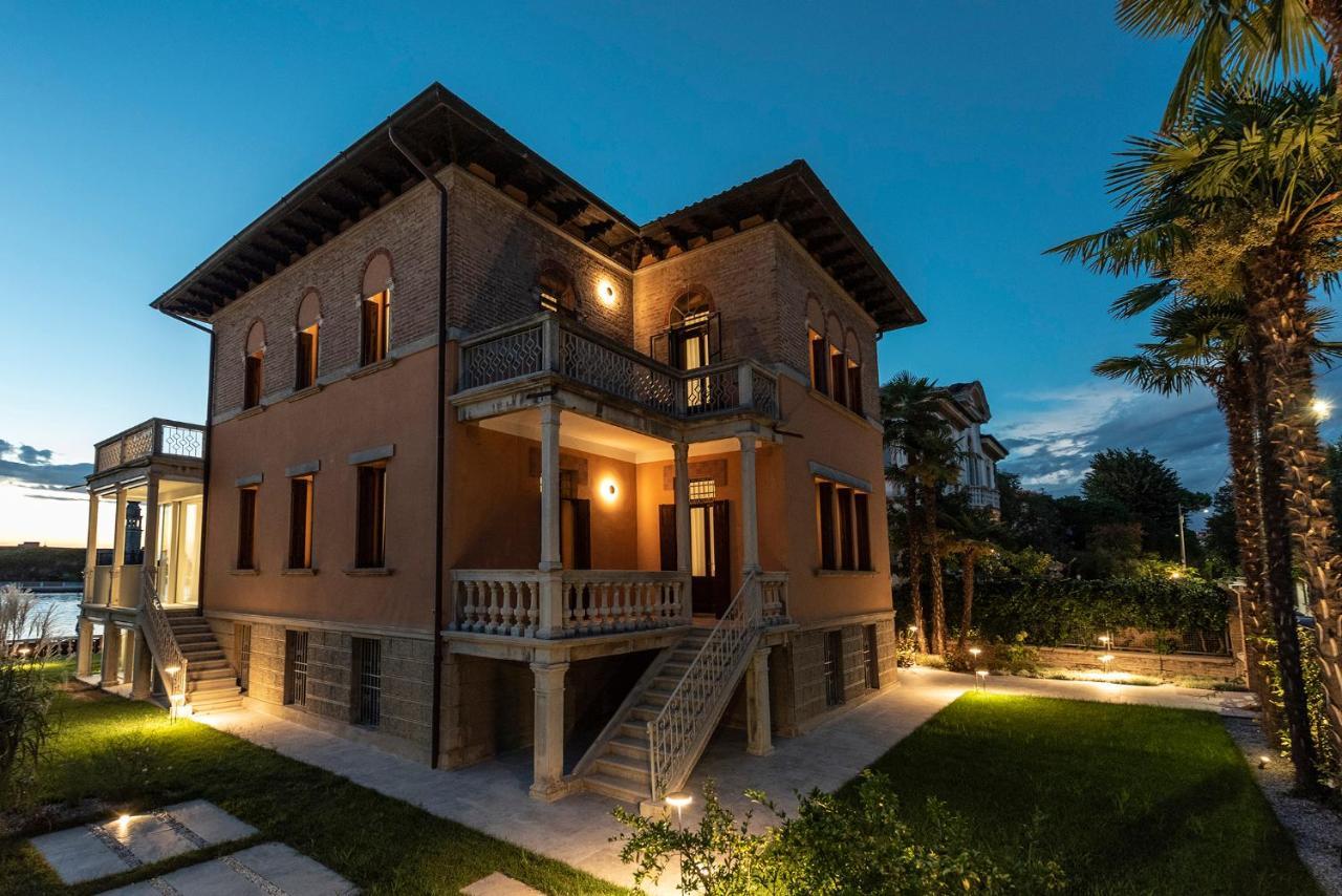 Ca' Delle Contesse - Villa On Lagoon With Private Dock And Spectacular View Lido di Venezia Eksteriør bilde